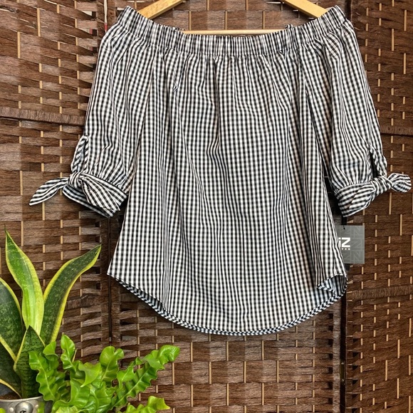 Gingham Blouse 🎀 Off the Shoulder - Picture 4 of 11